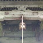 室根神社の　金の鈴　銀の鈴　